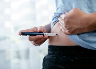 How do I inject insulin?